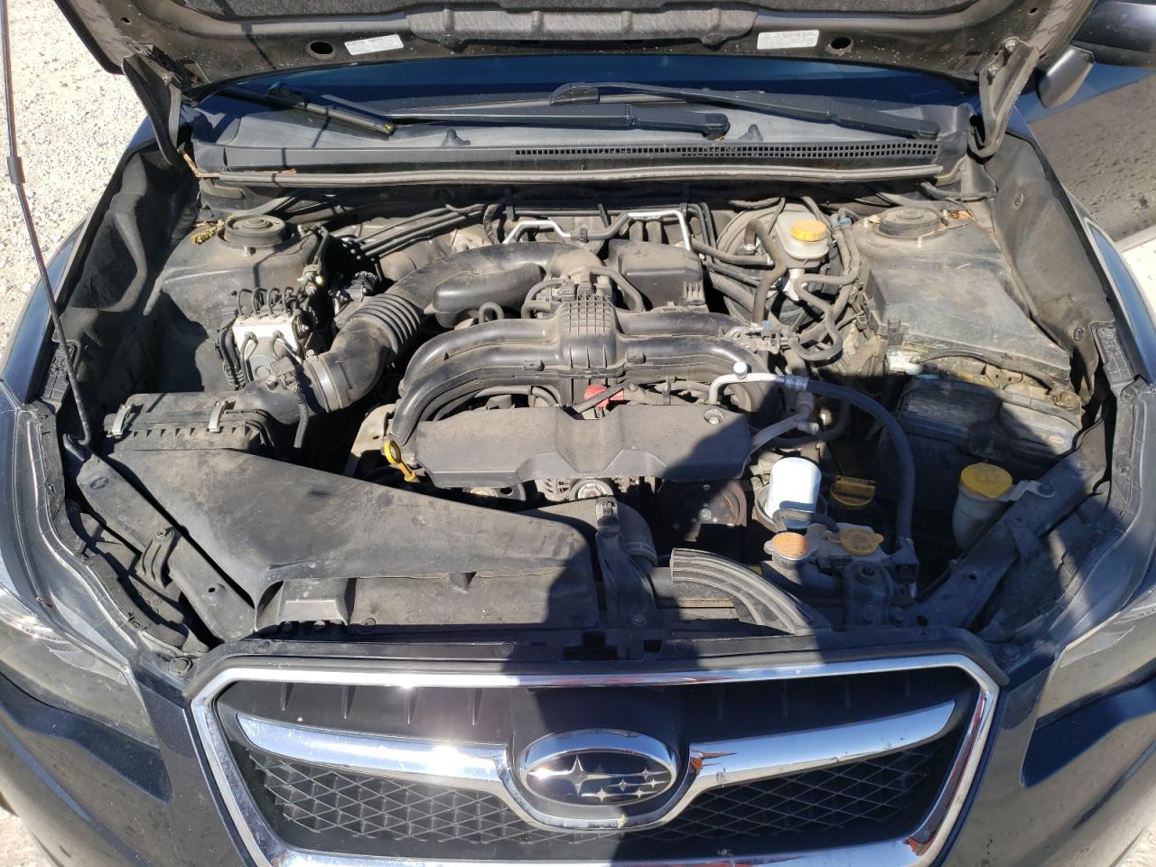 2014 Subaru XV - Image 12
