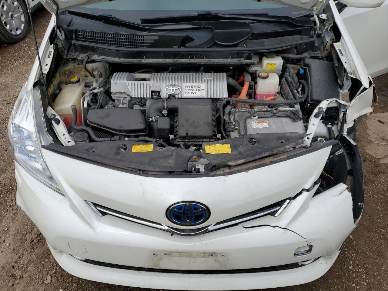 2012 Toyota Prius - Image 11