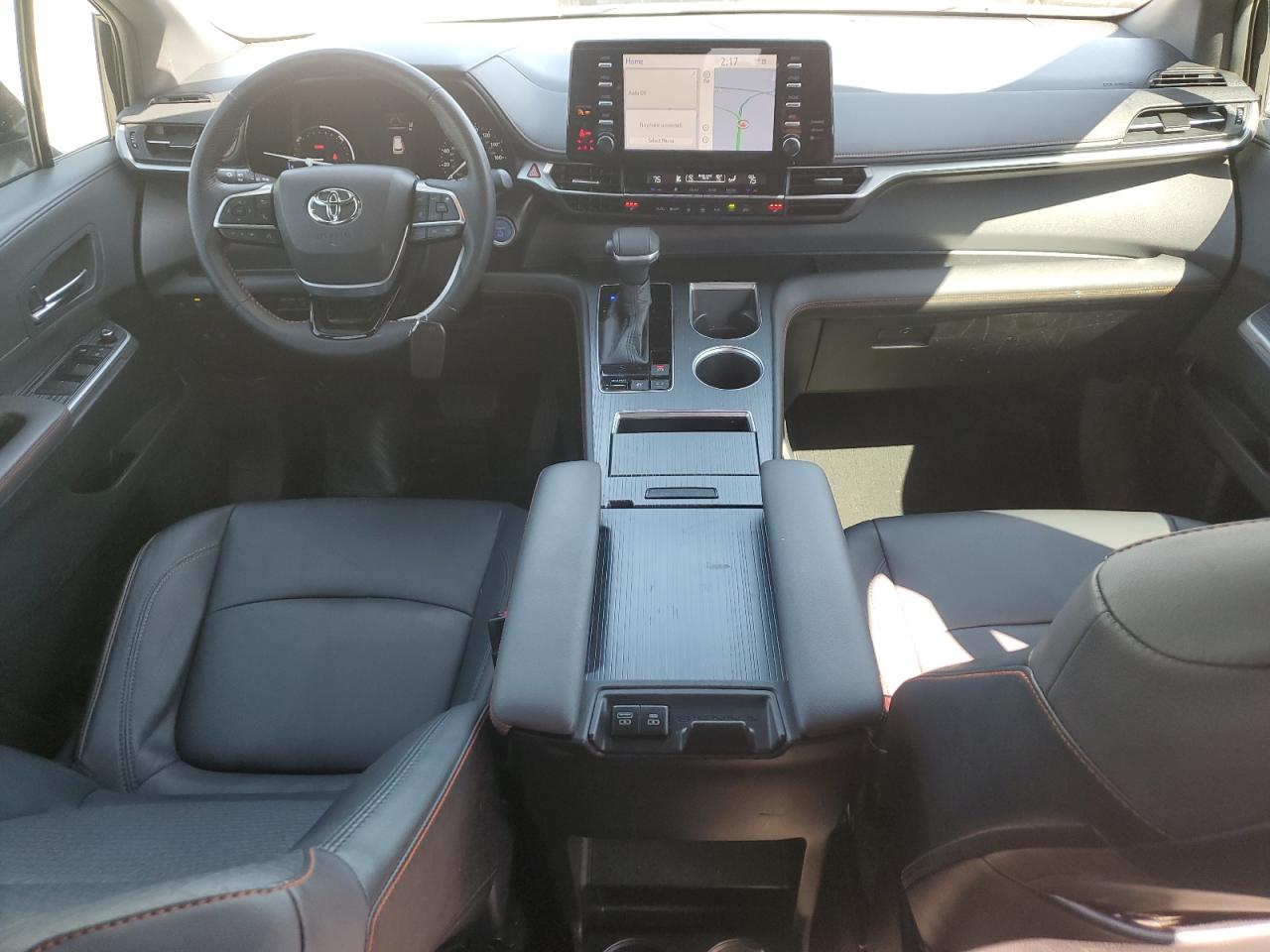 2021 Toyota Sienna - Image 8