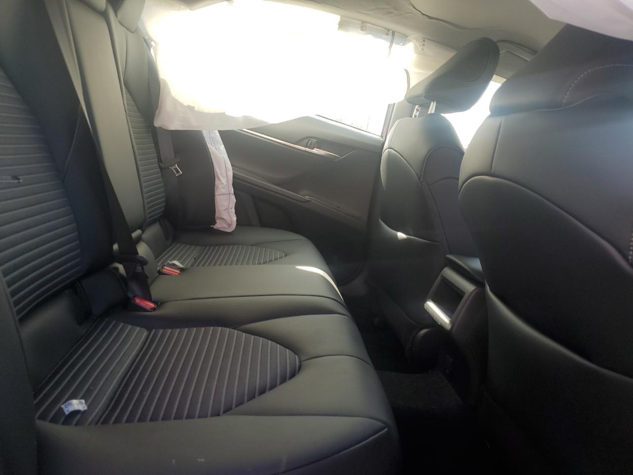 2023 Toyota Camry - Image 10