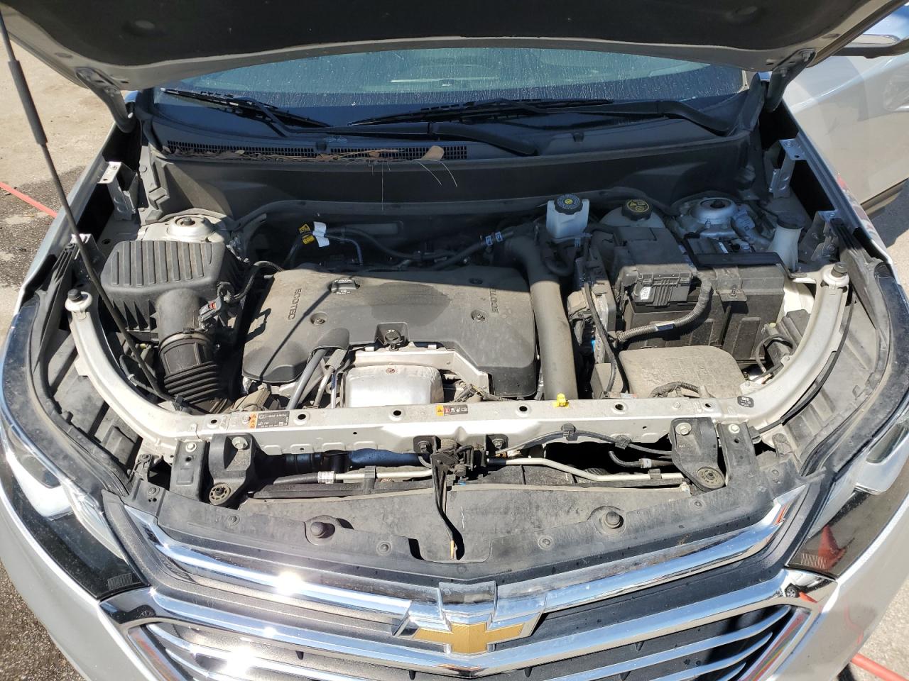 2020 Chevrolet Equinox - Image 12