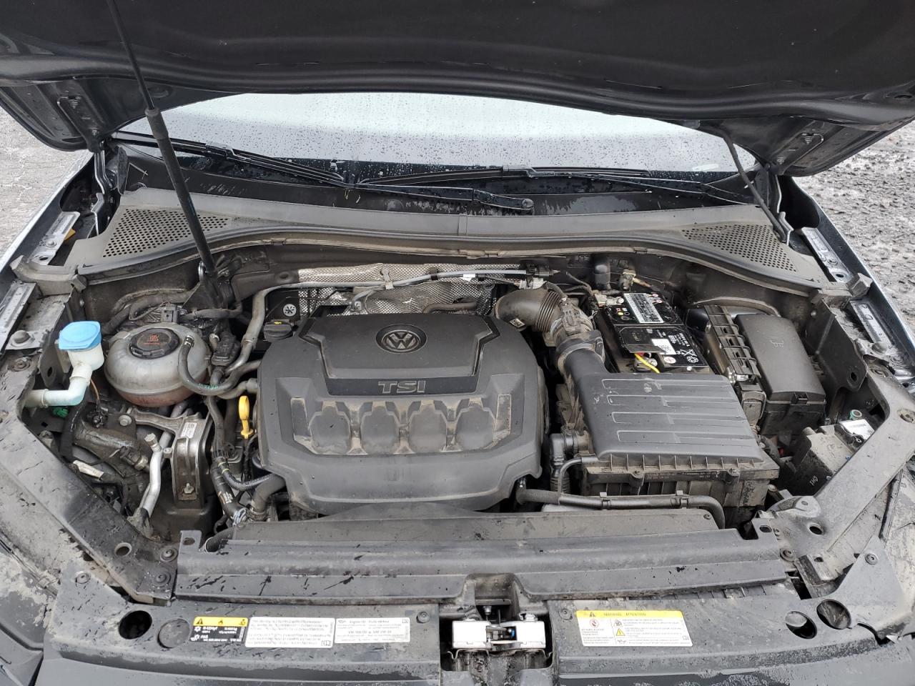 2021 Volkswagen Tiguan - Image 12