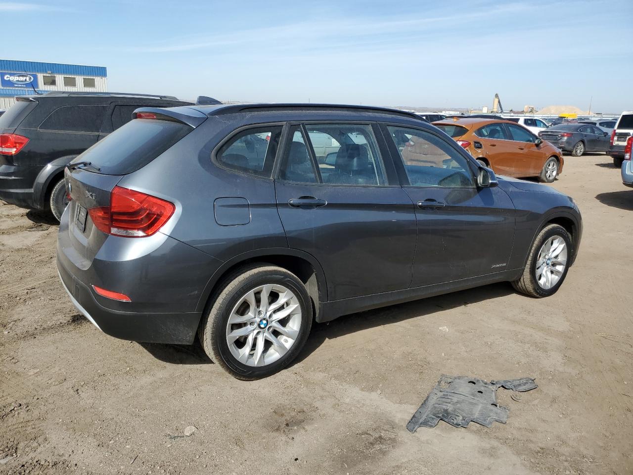 2015 BMW X1 - Image 3