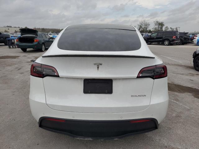 TESLA MODEL Y 2022 Biały
