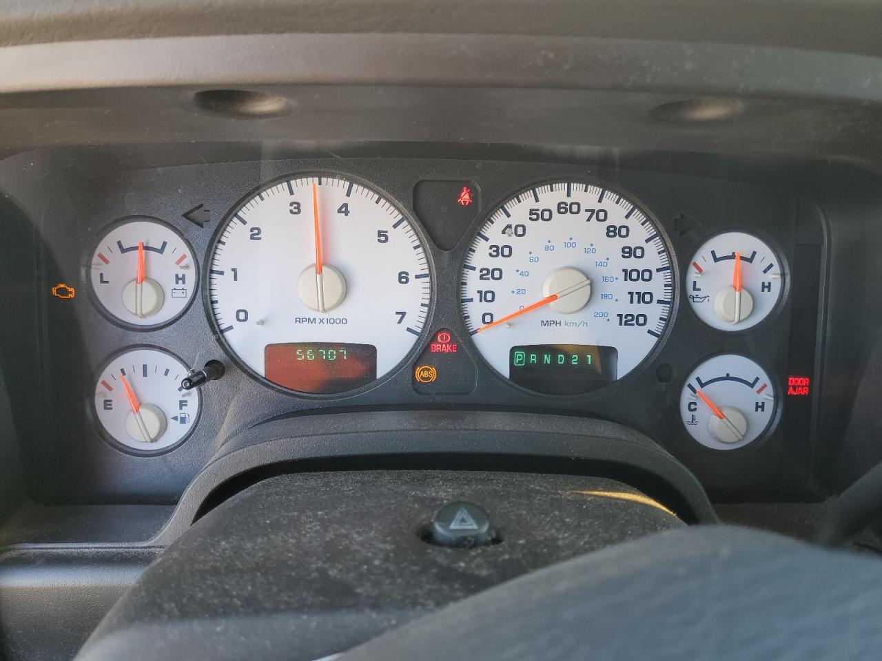 2002 Dodge RAM - Image 9