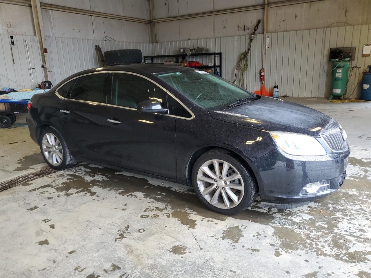 2014 Buick Verano - Image 4