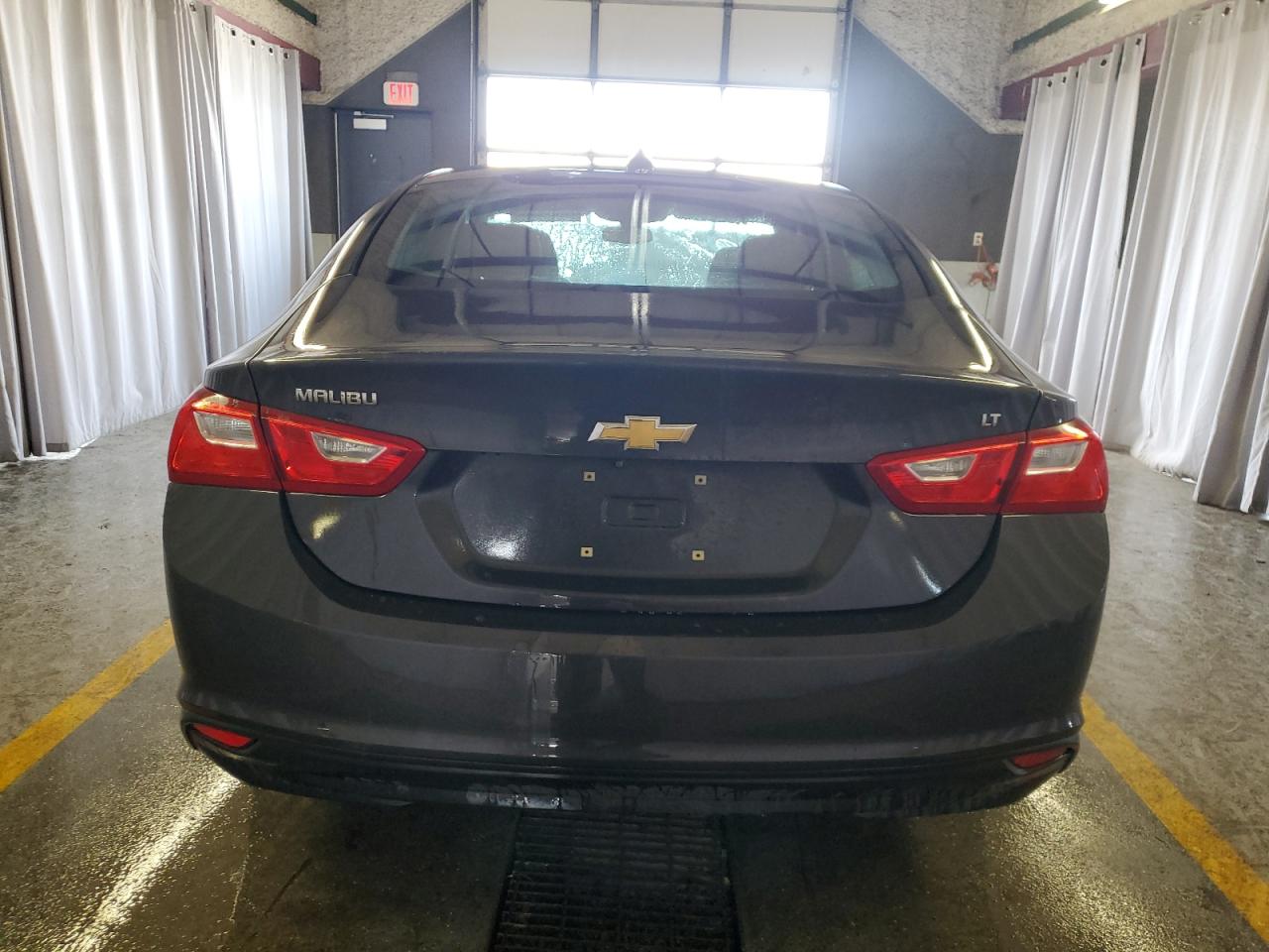 1G1ZE5ST0GF185695 CHEVROLET MALIBU 2016