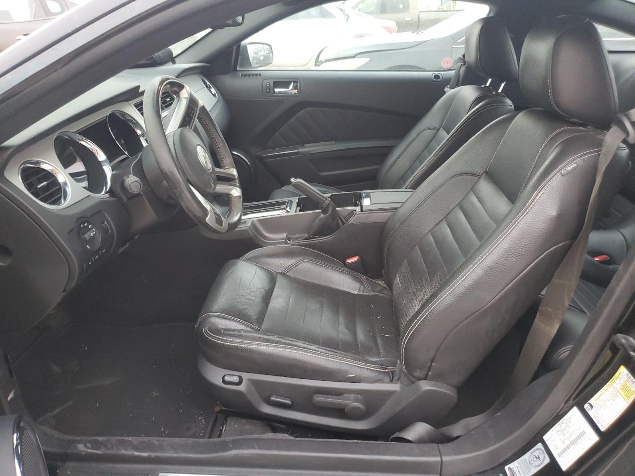 2011 Ford Mustang - Image 7