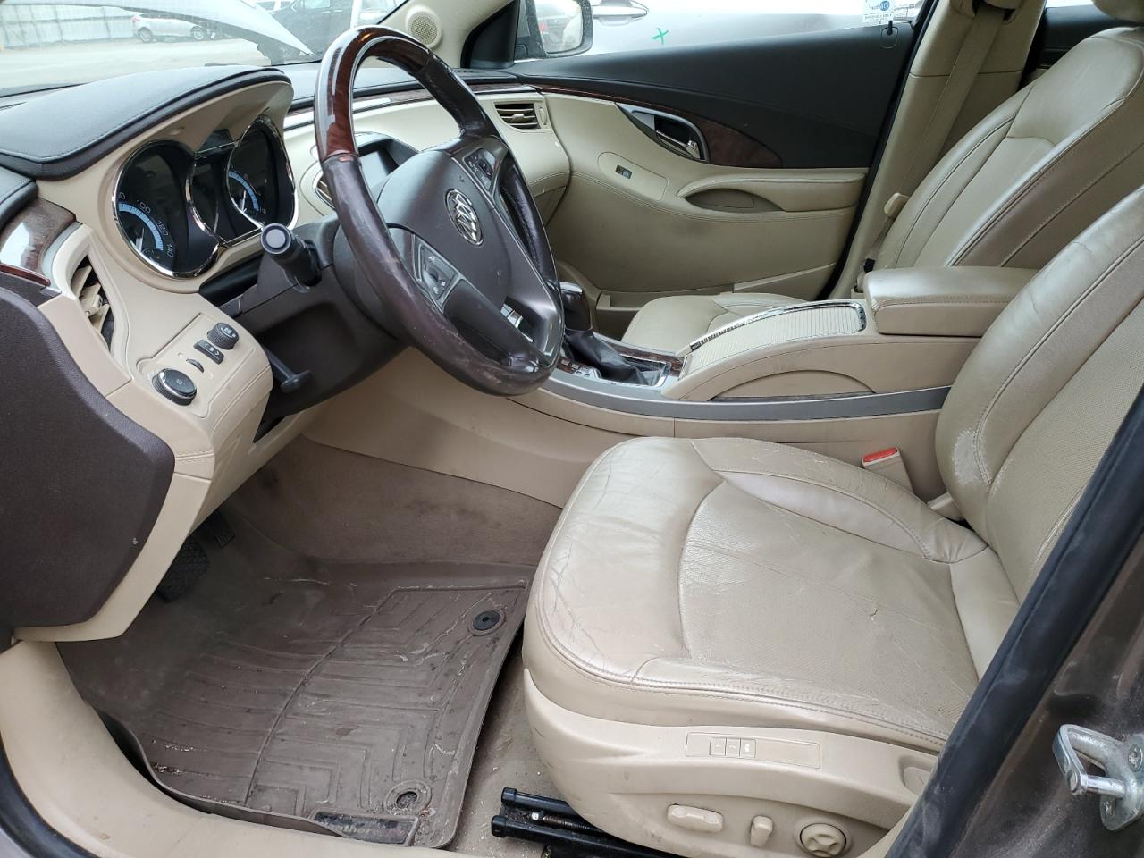 2011 Buick LaCrosse - Image 7