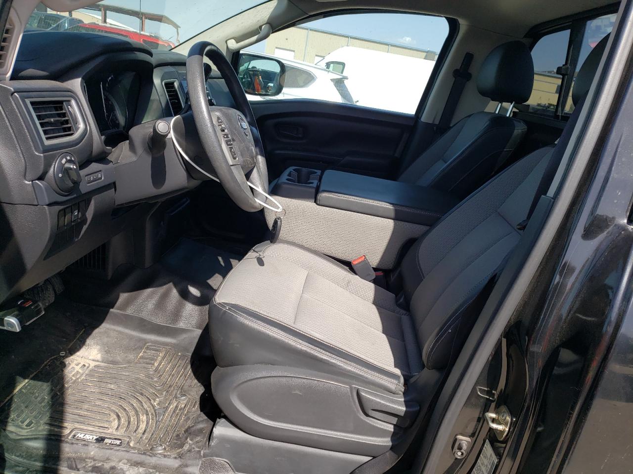 1N6BA1RP4HN517342 NISSAN TITAN 2017