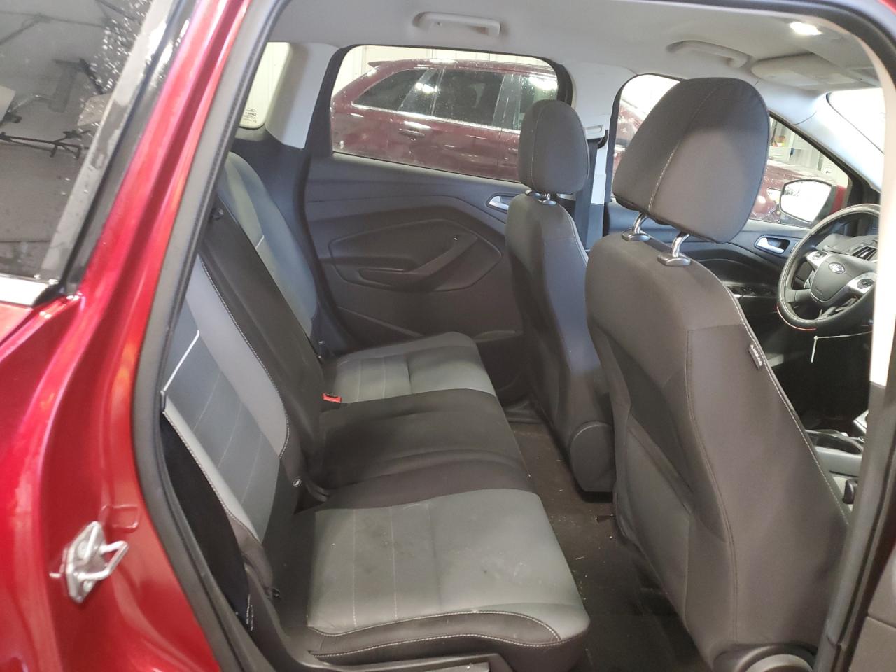 2014 Ford Escape - Image 11