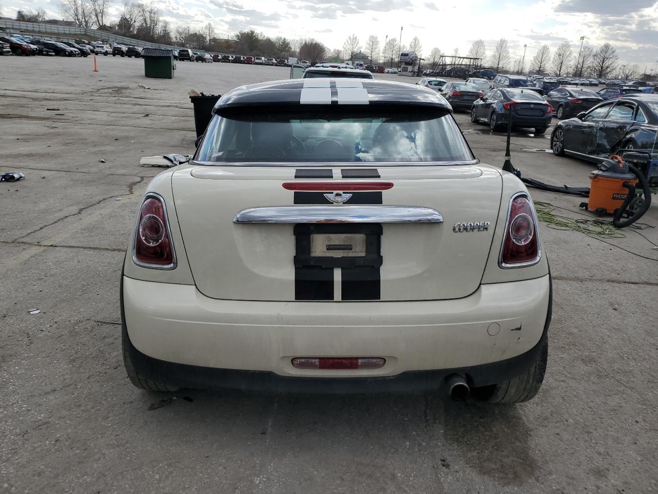 2013 MINI Cooper - Image 6