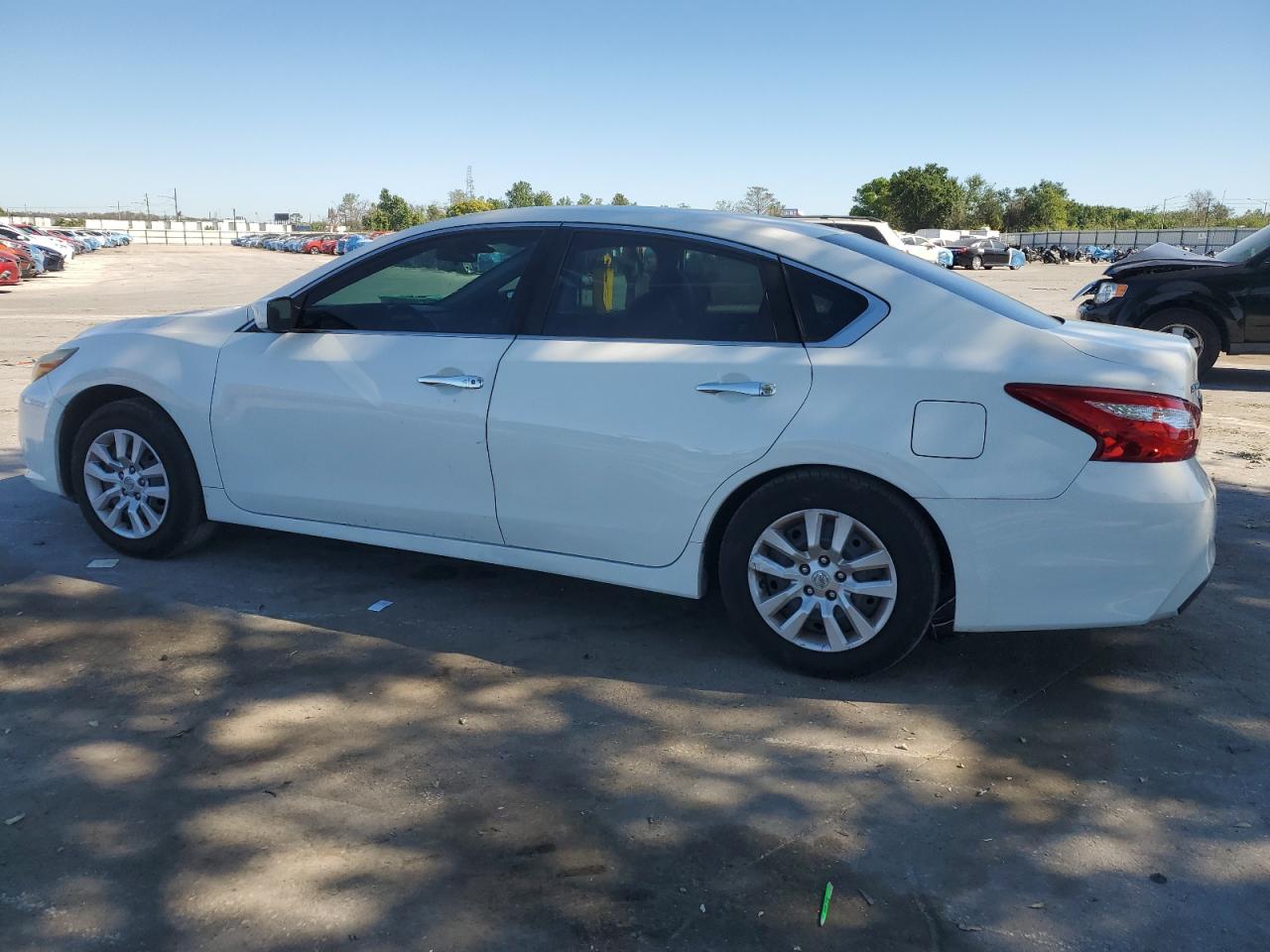 1N4AL3AP0GN388276 NISSAN ALTIMA 2016