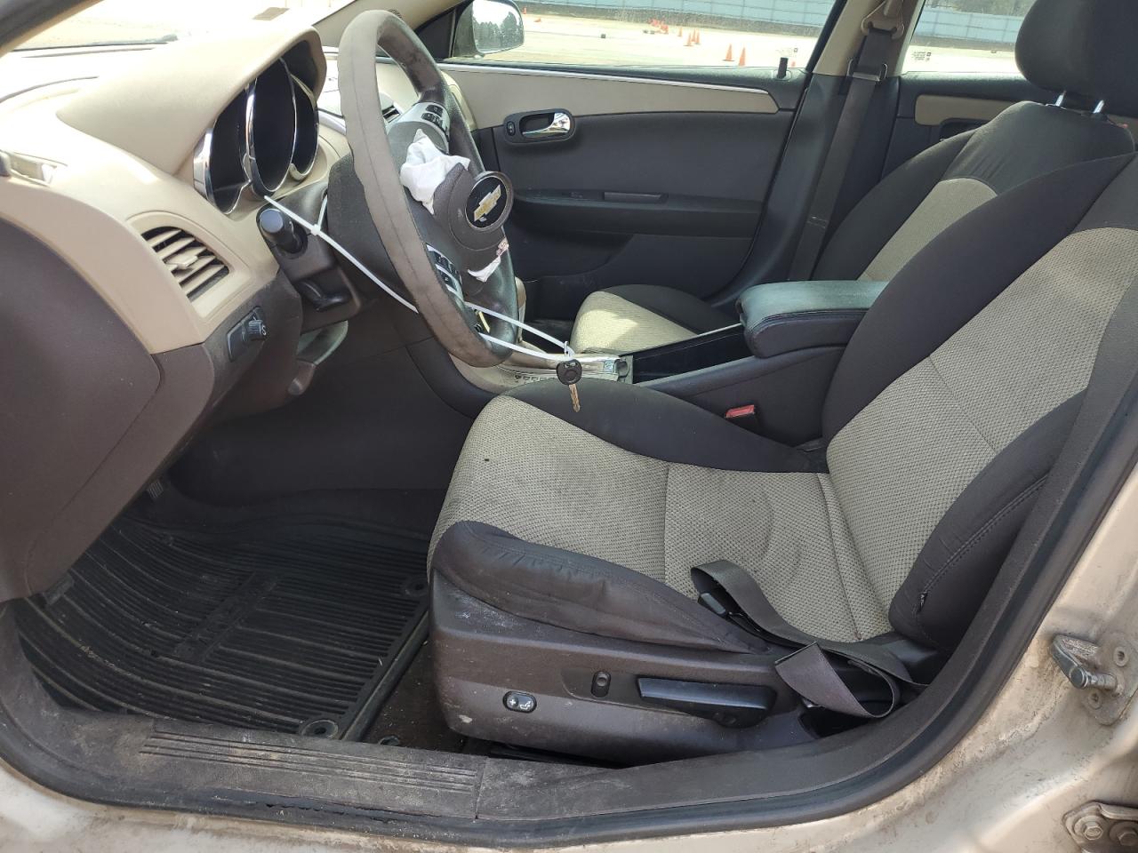 2012 Chevrolet Malibu - Image 7