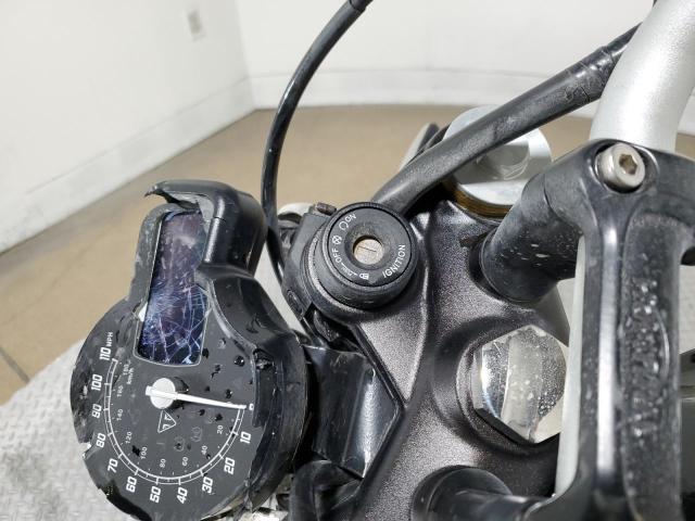2024 TRIUMPH MOTORCYCLE SPEED 400