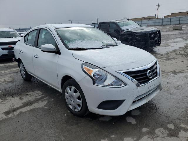  NISSAN VERSA 2018 Biały
