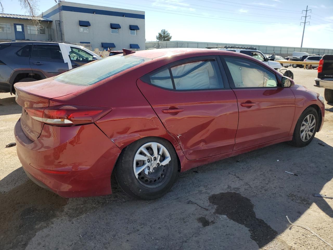 2017 Hyundai Elantra - Image 3