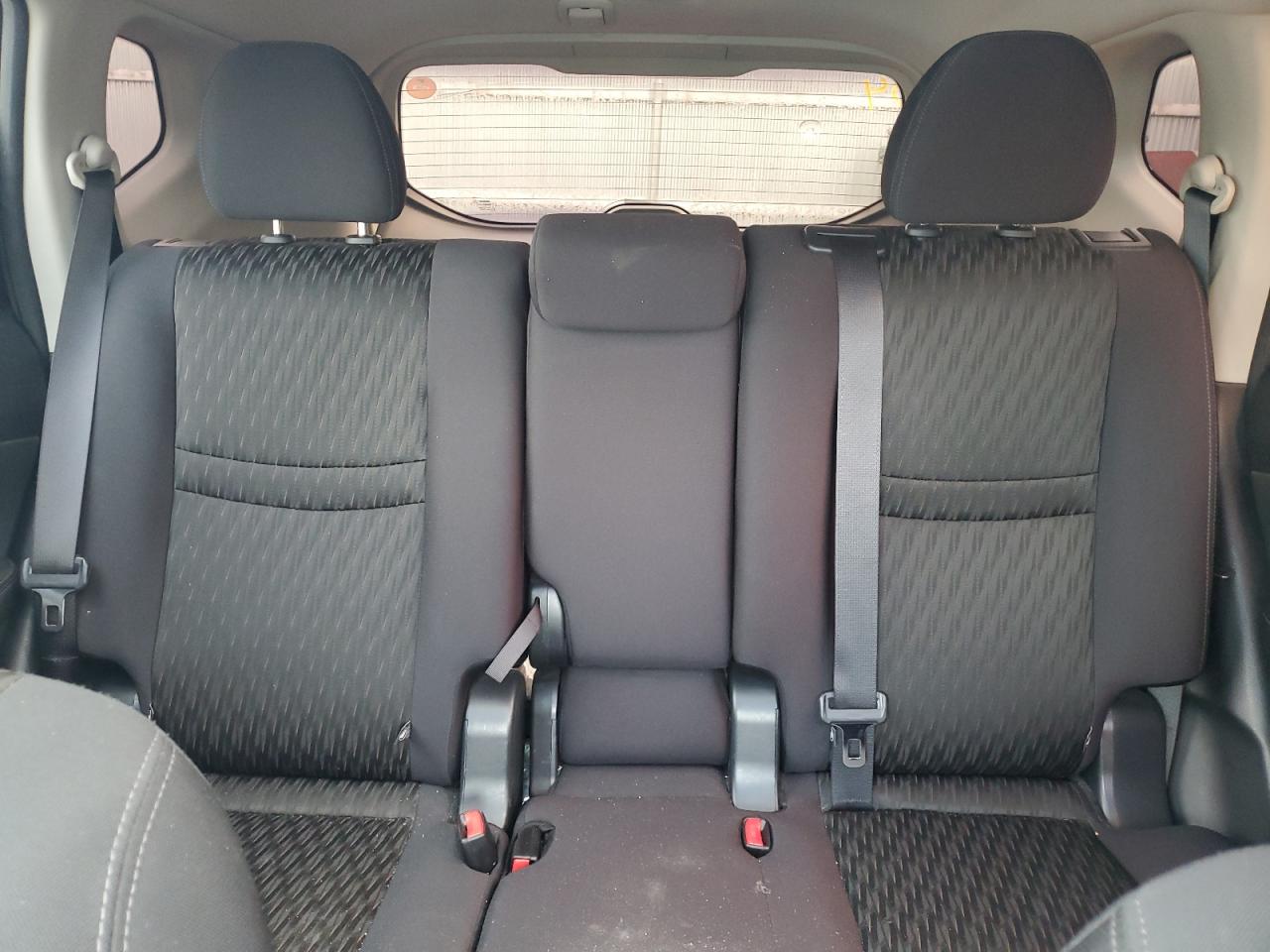 5N1AT2MV3HC776304 NISSAN ROGUE 2017