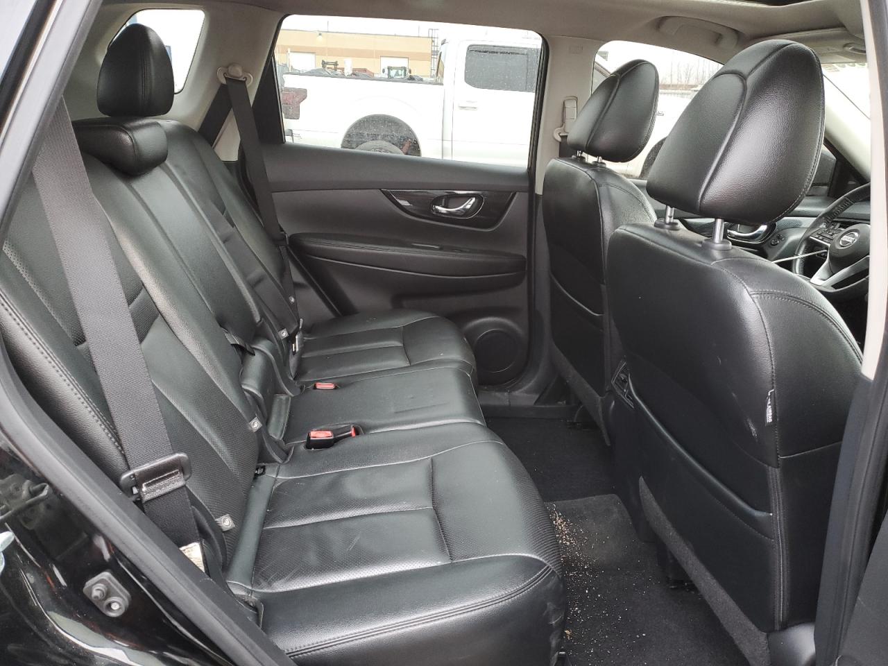 5N1AT2MV0HC869636 NISSAN ROGUE 2017