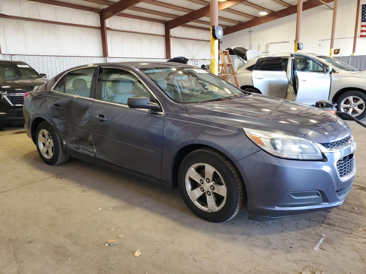 2015 Chevrolet Malibu - Image 4