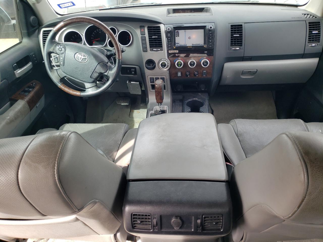 2011 Toyota Tundra - Image 8