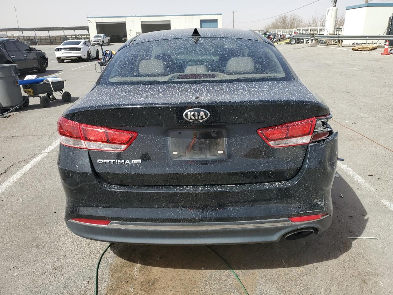 2017 Kia Optima - Image 6