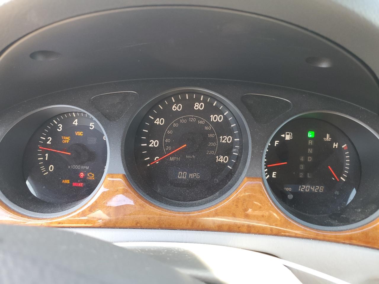 2005 Lexus ES - Image 9