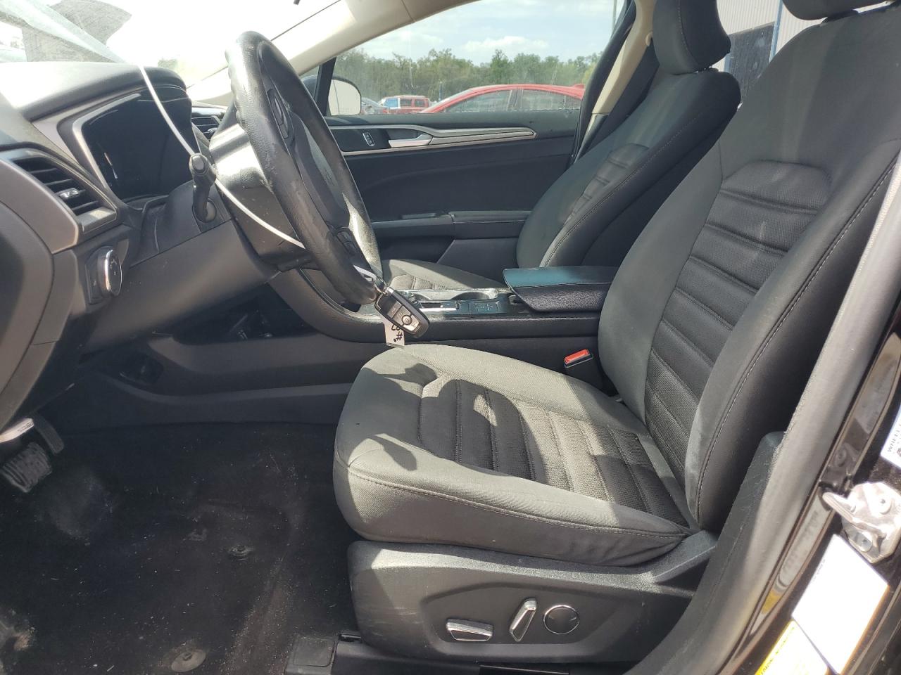 2019 Ford Fusion - Image 7