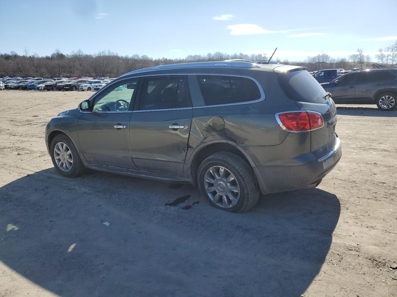 2011 Buick Enclave - Image 2