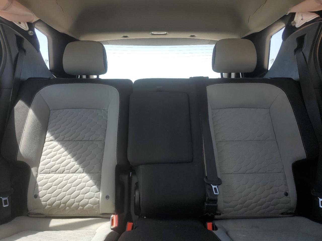 3GNAXHEV2JS504022 CHEVROLET EQUINOX 2018