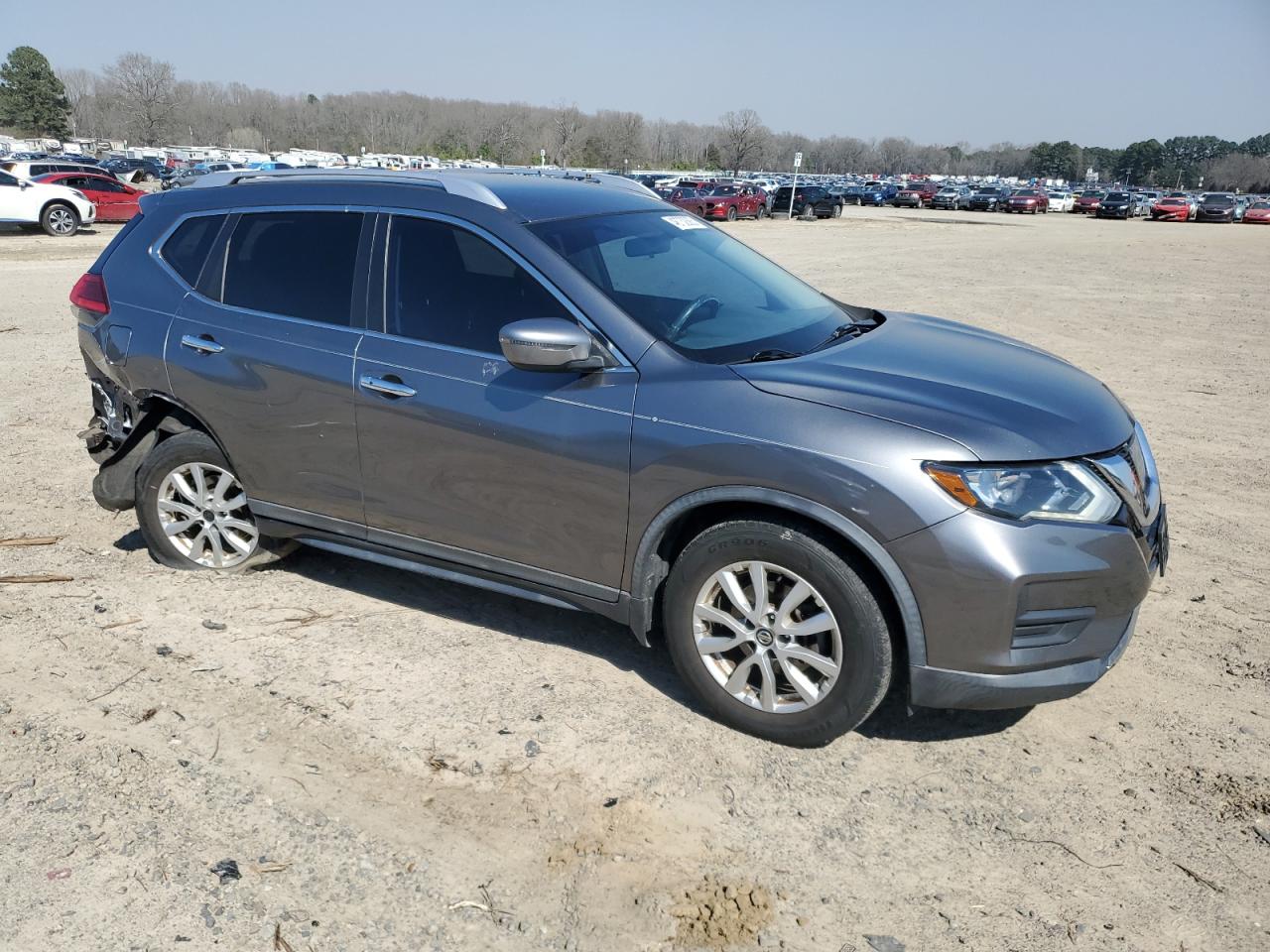 KNMAT2MT6HP619362 NISSAN ROGUE 2017