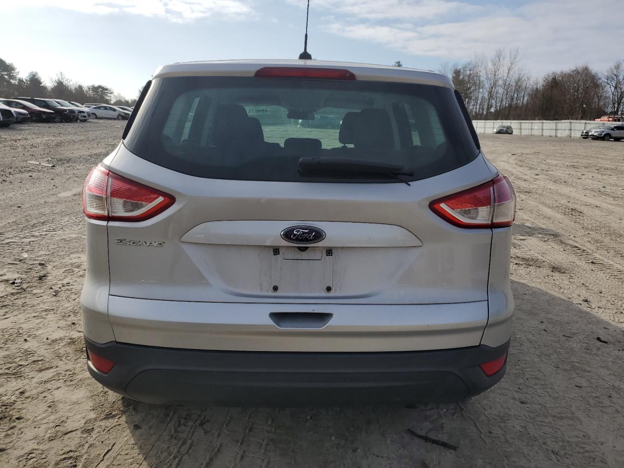 1FMCU0F77GUC16318 FORD ESCAPE 2016