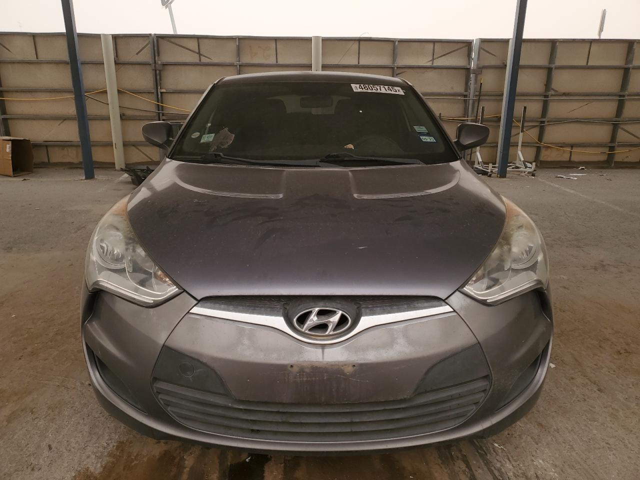 2015 Hyundai Veloster - Image 5