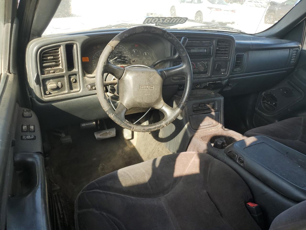2002 GMC New Sierra C1500 VIN: 2GTEC19T521194290 Lot: 48001505