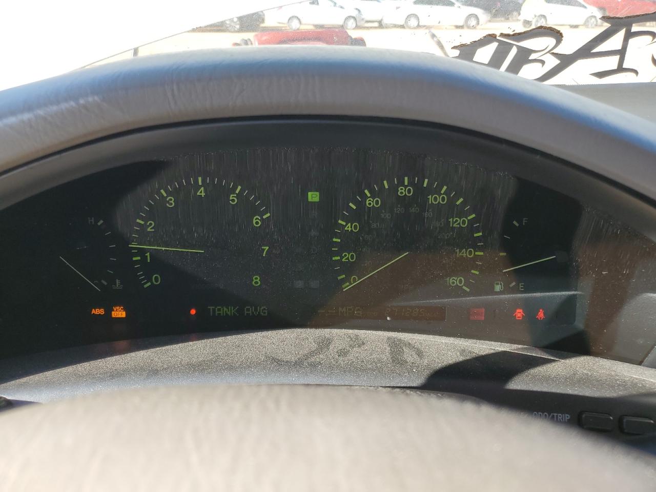 1998 Lexus LS - Image 9