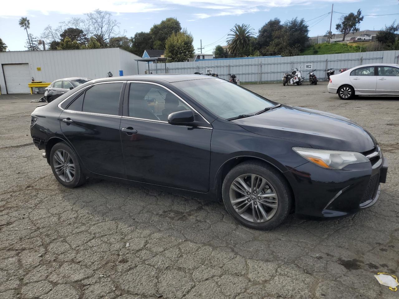 2017 Toyota Camry - Image 4