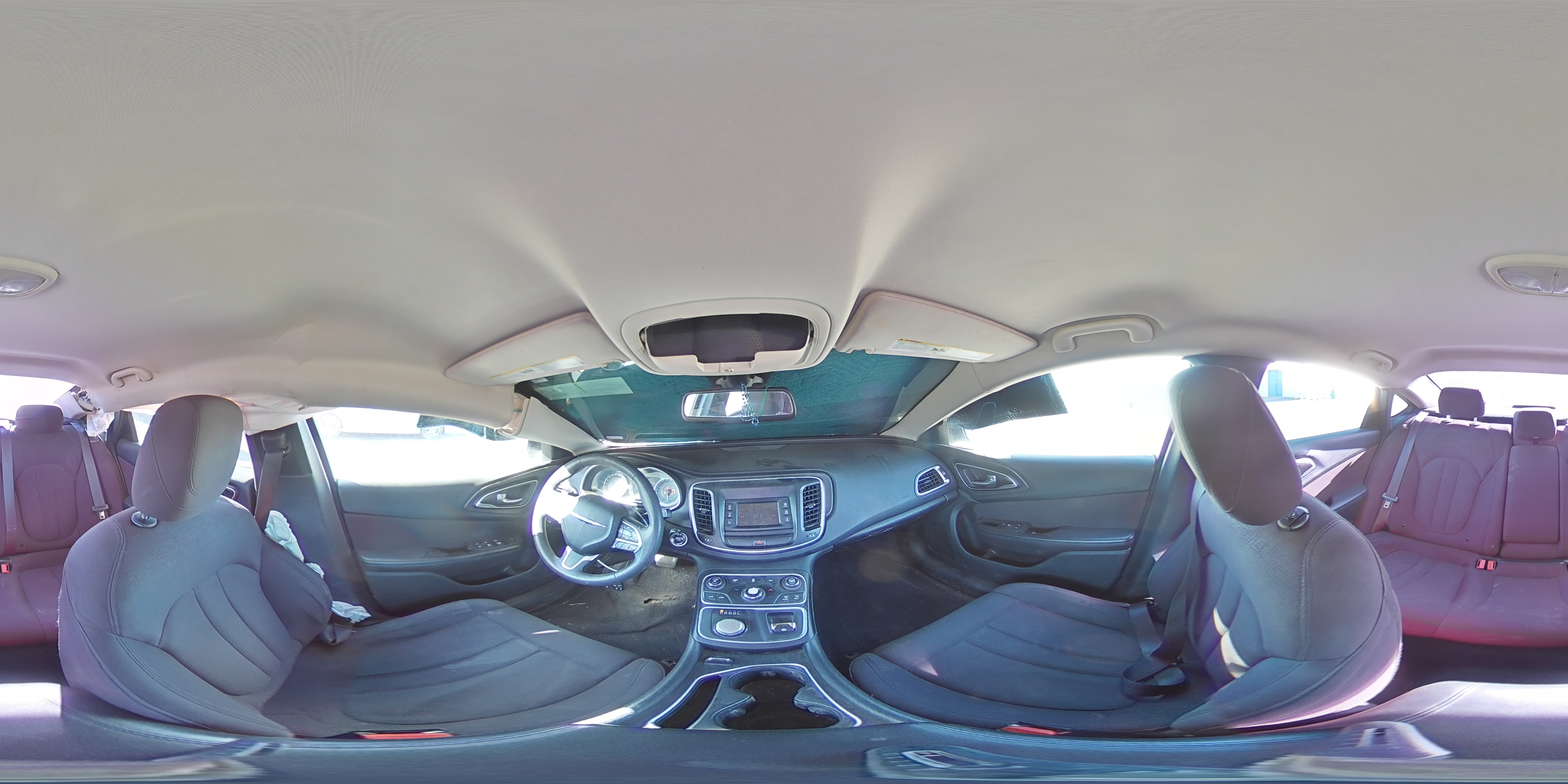 2016 Chrysler 200 - Image 13
