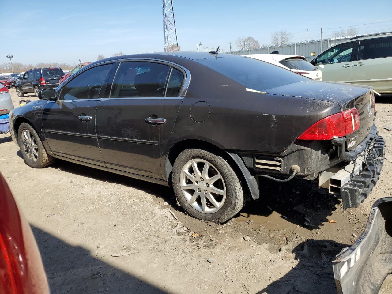 2008 Buick Lucerne - Image 2