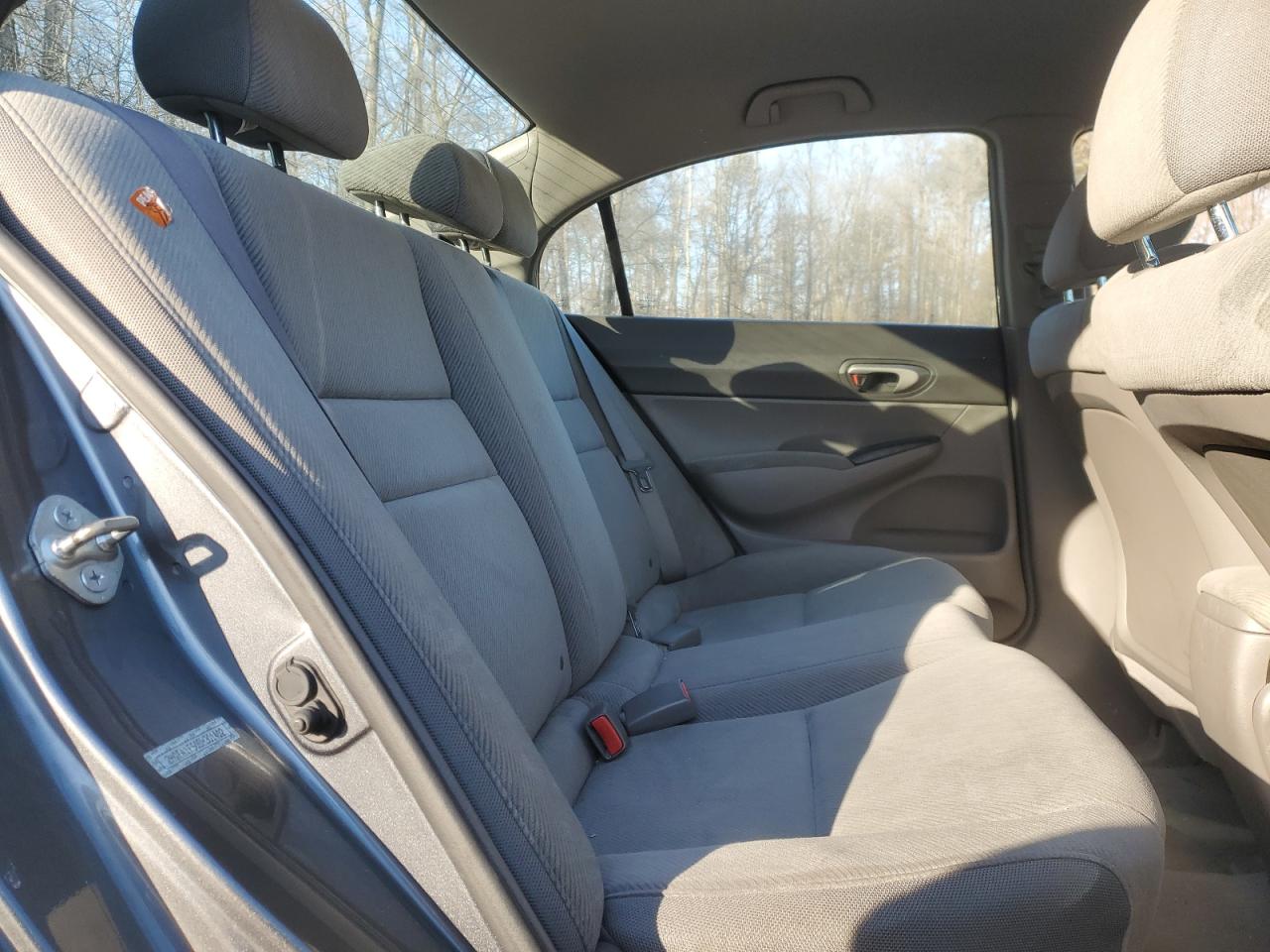 2011 Honda Civic - Image 10