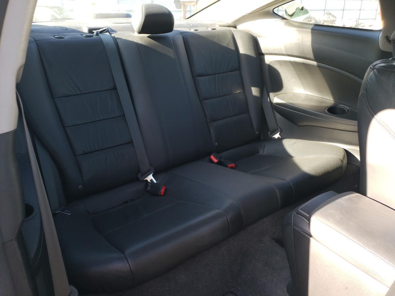 2011 Honda Accord - Image 10