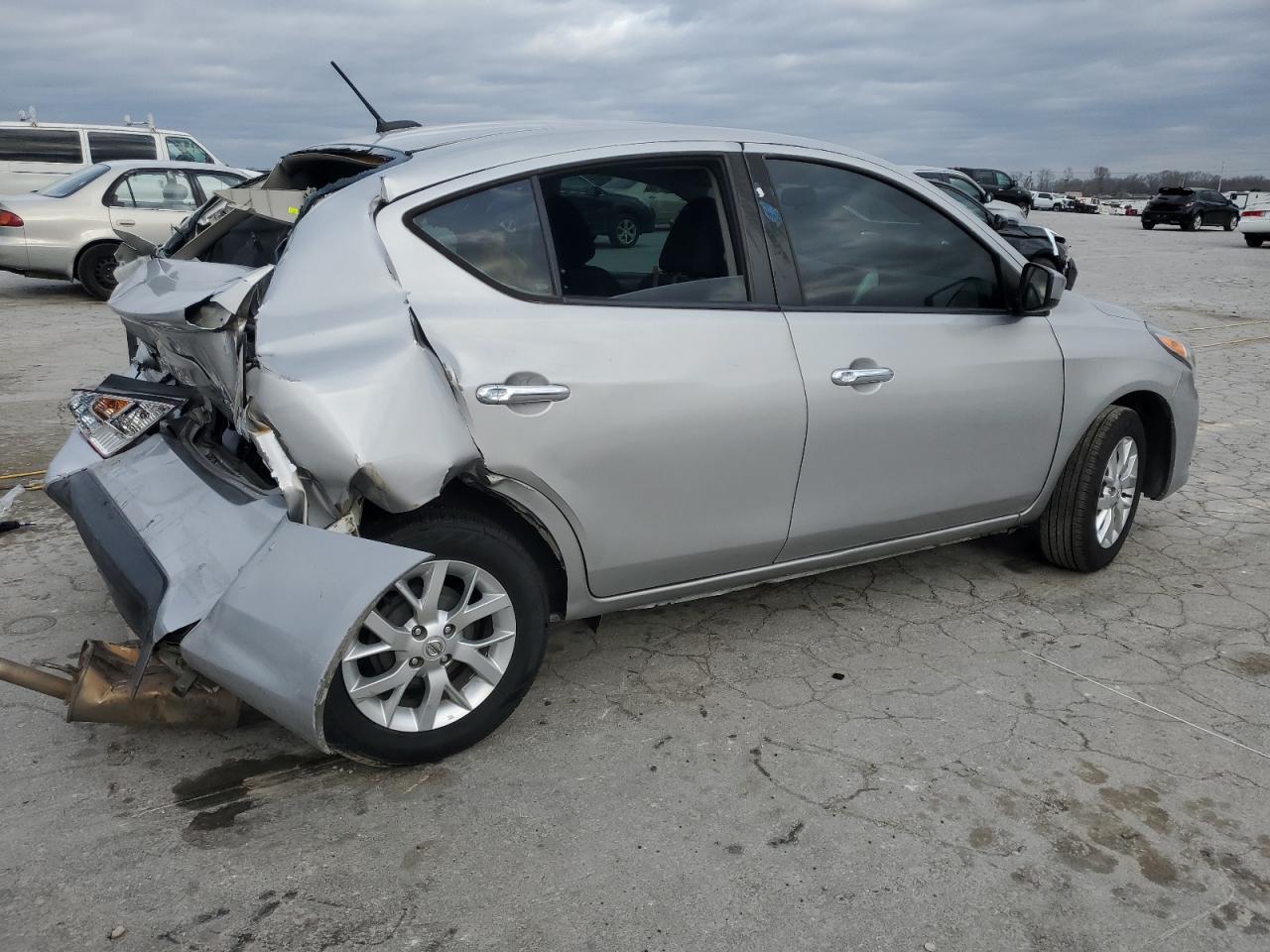 3N1CN7AP7JL860326 NISSAN VERSA 2018