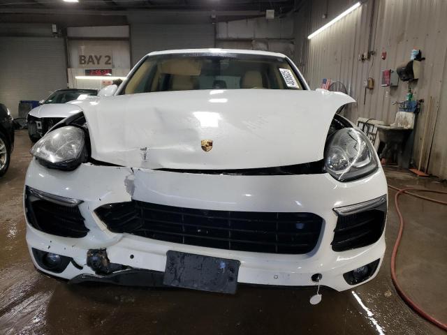  PORSCHE CAYENNE 2015 Biały