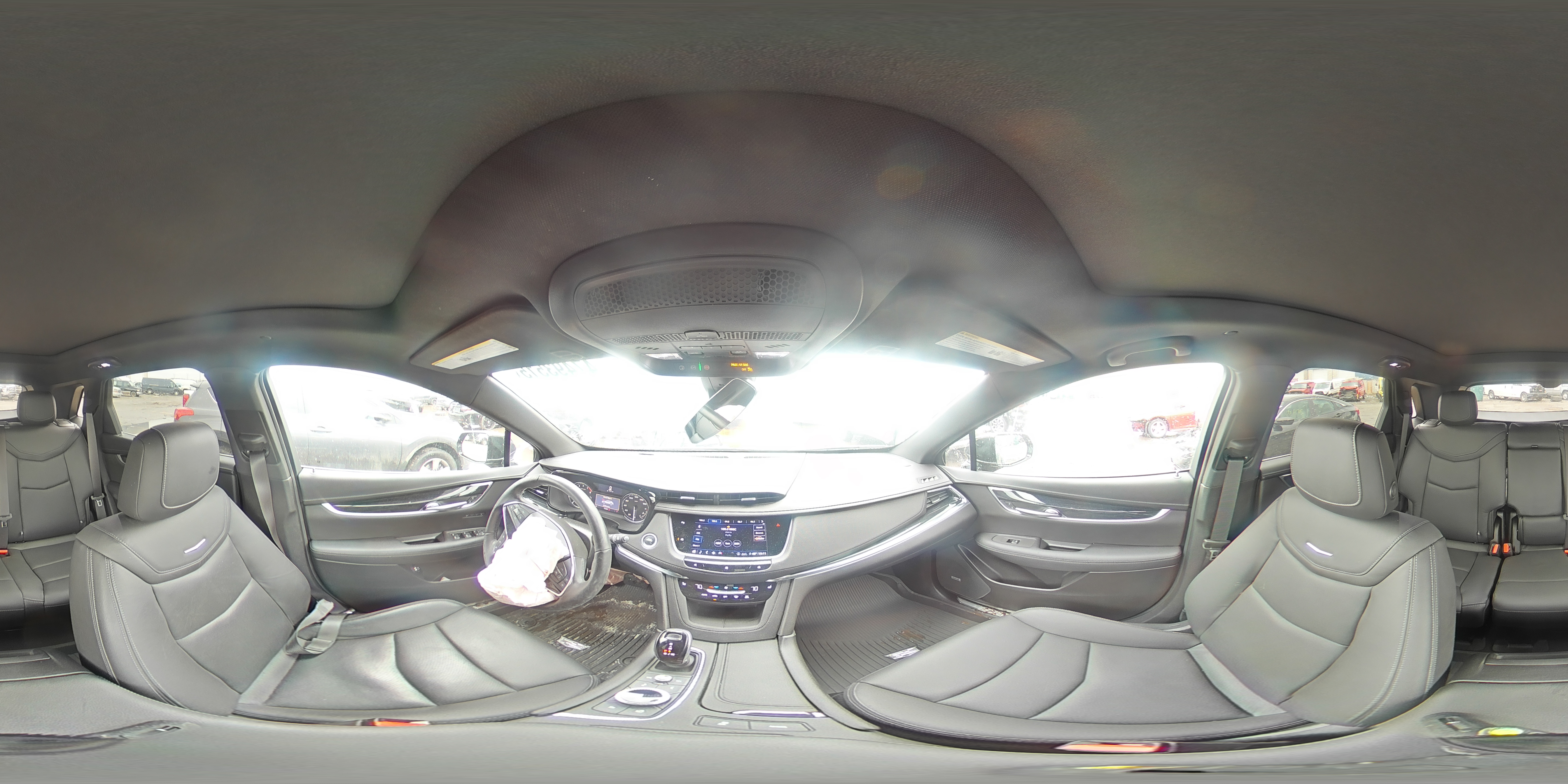 2020 Cadillac XT5 - Image 13