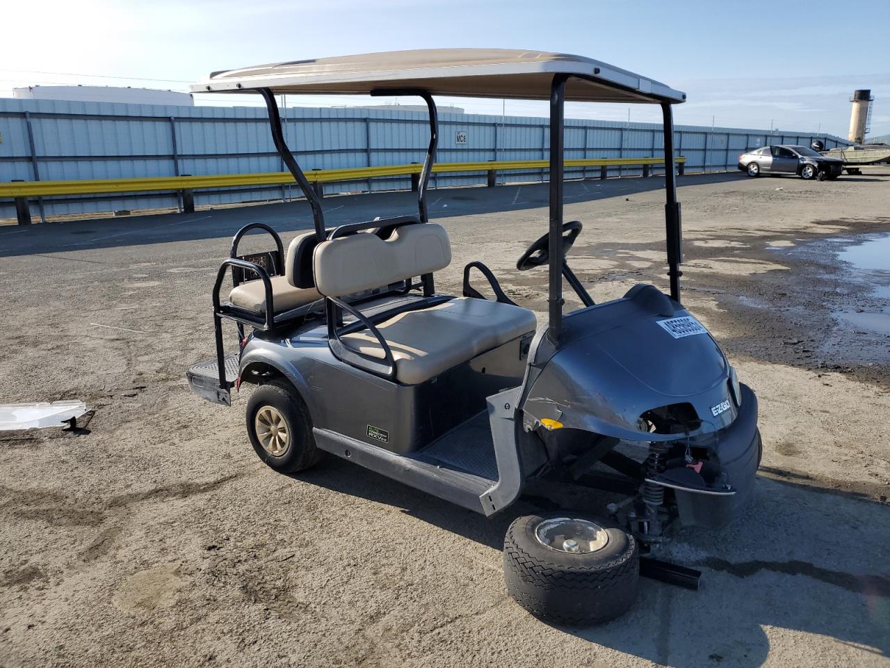 2020 Ezgo Rxv Elite for Sale in Martinez, CA - Front End