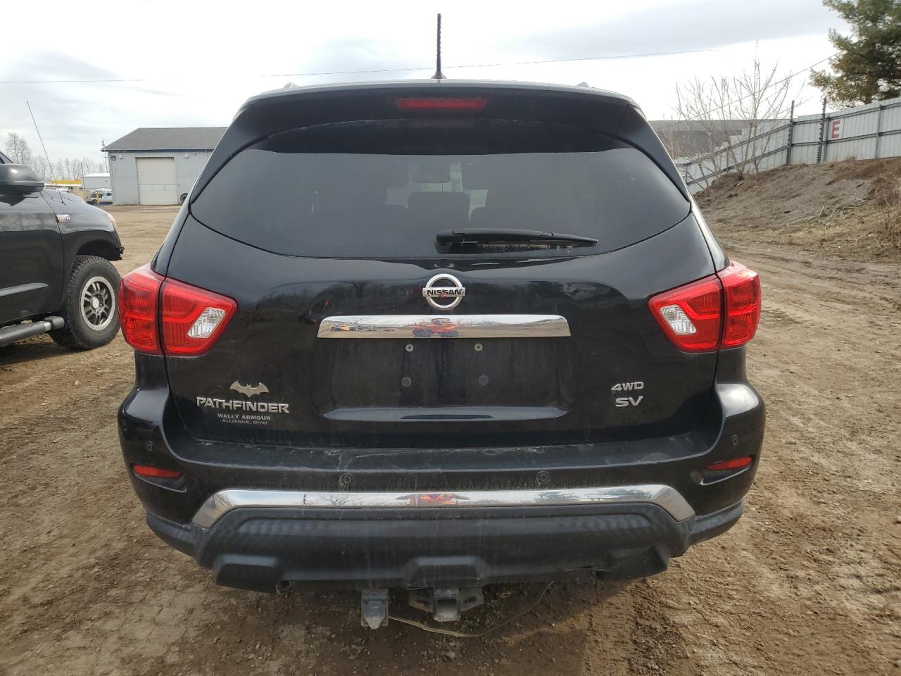 5N1DR2MM8JC659052 NISSAN PATHFINDER 2018