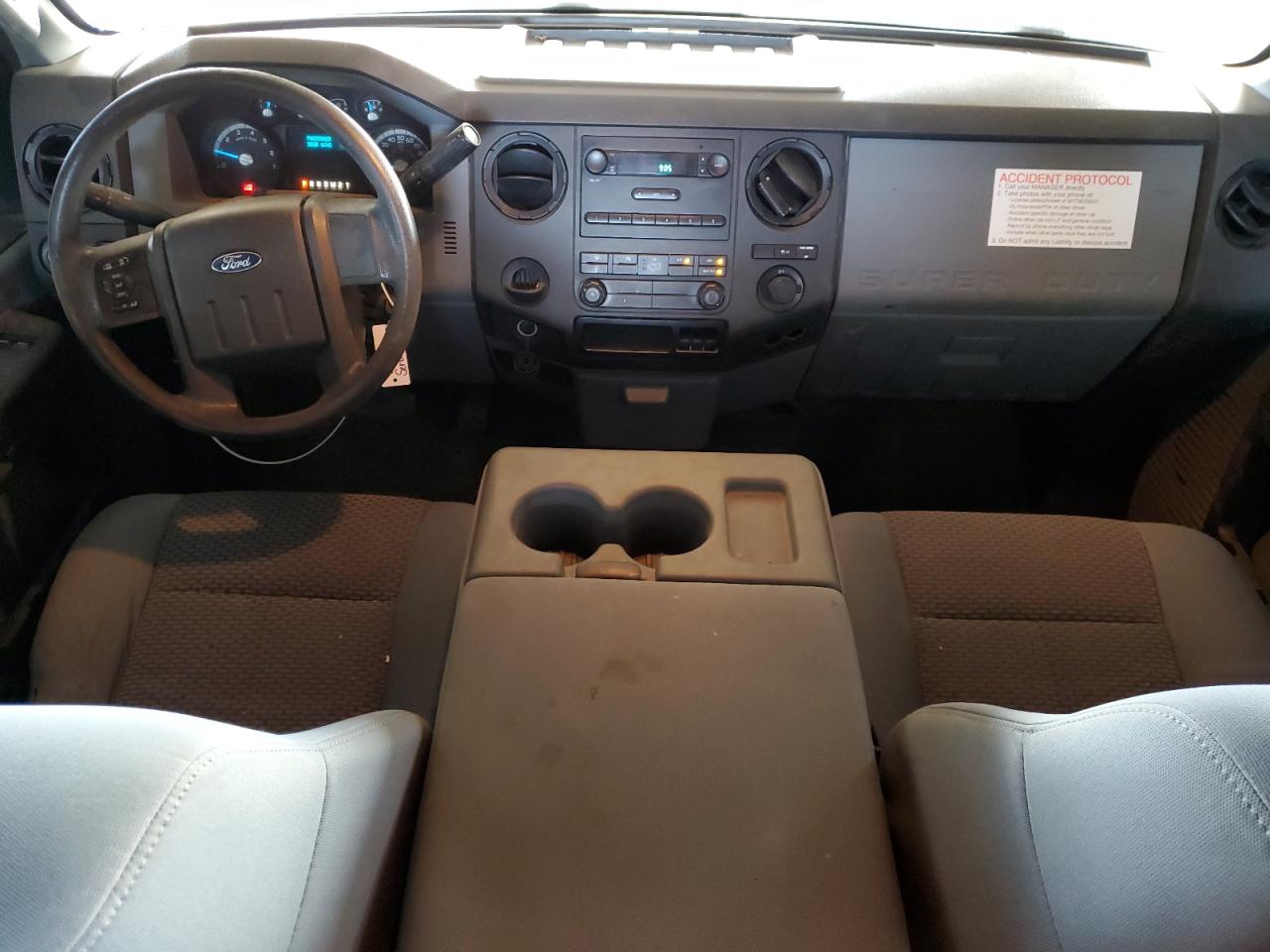 2015 Ford F250 - Image 8