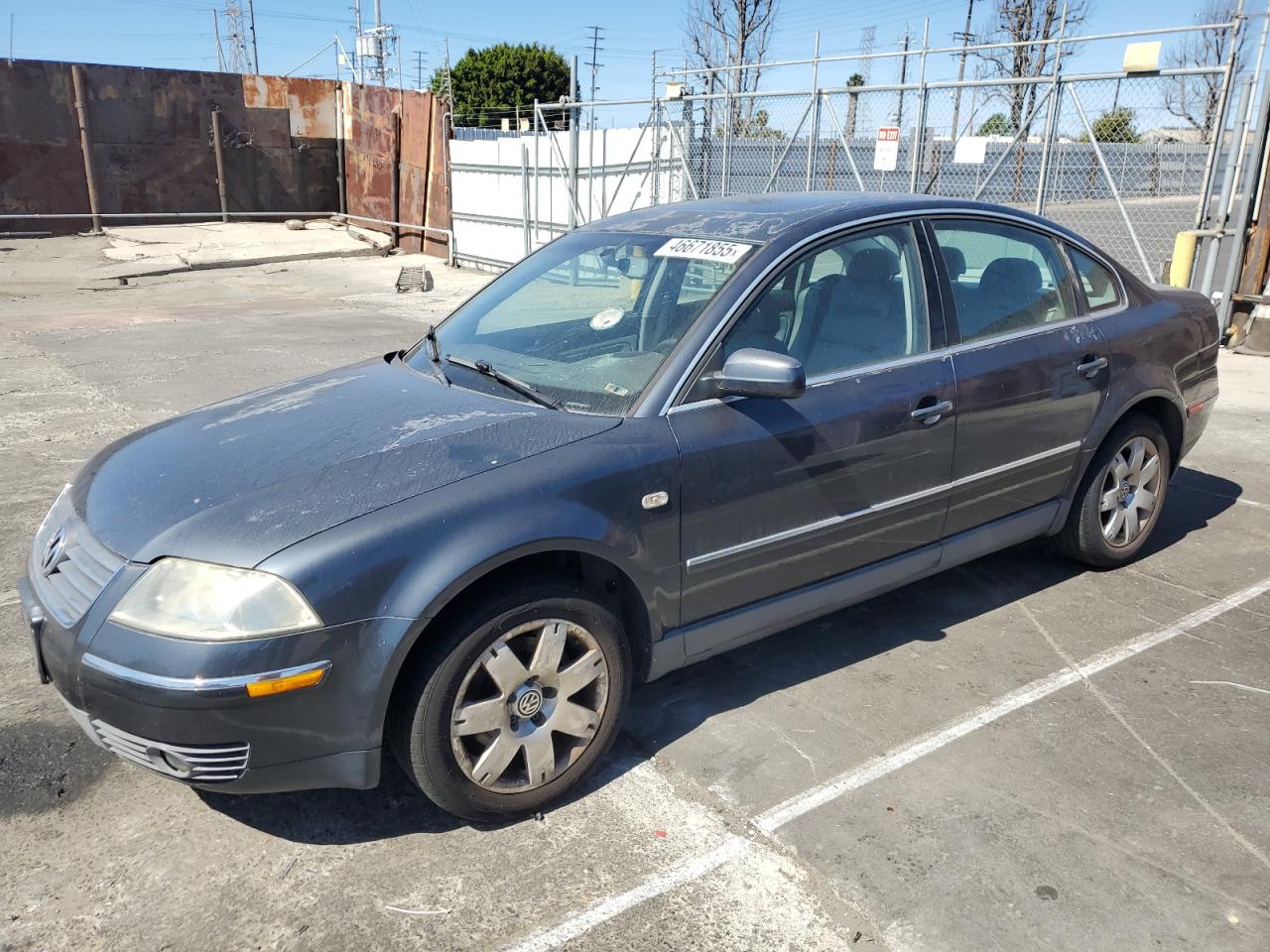 2001 Volkswagen Passat - Image 1