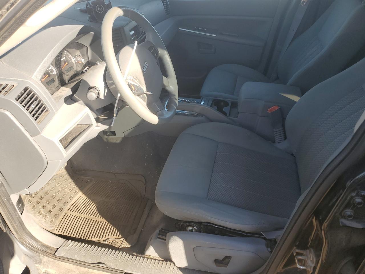2005 Jeep Grand Cherokee Laredo VIN: 1J4GR48K65C562190 Lot: 47544635