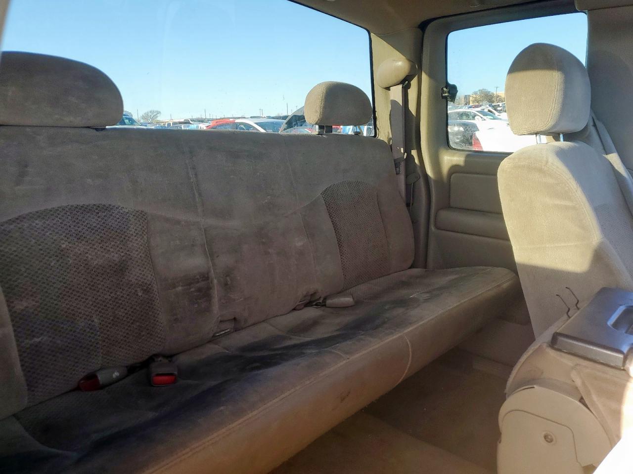2002 Chevrolet Silverado - Image 10