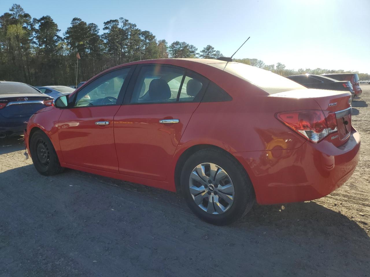 2015 Chevrolet Cruze - Image 2